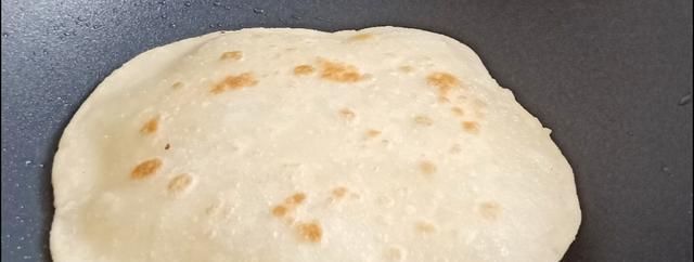 小白|鸡蛋灌饼的简单做法,掌握窍门个个鼓大包,厨房小白也能轻松完成