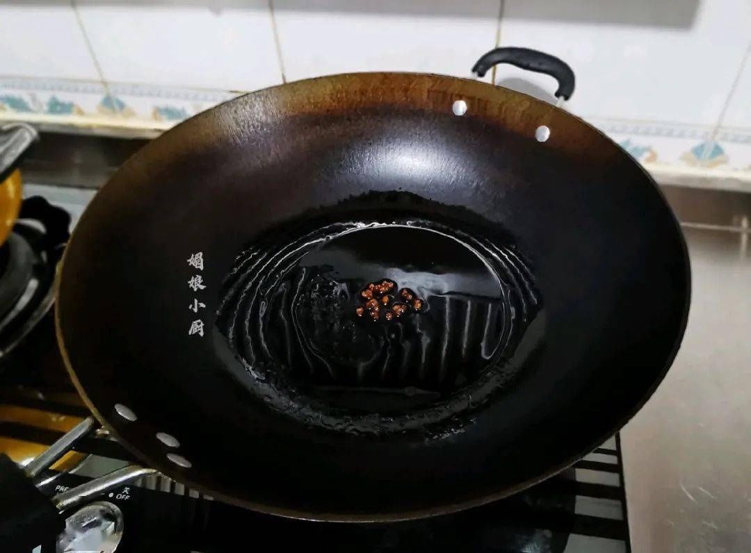 花椒|低脂的菠菜胡萝卜拌粉丝的做法，香辣开胃，口感Q弹！