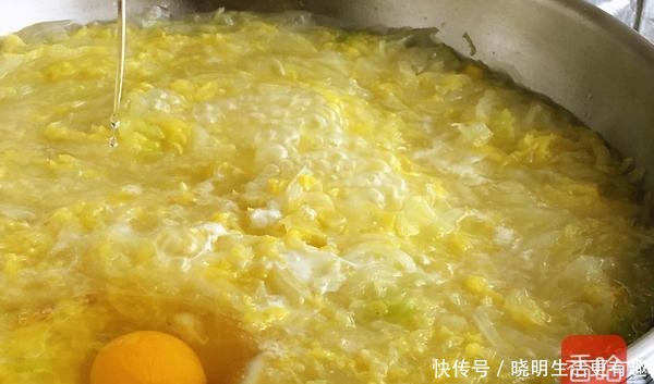 白菜鸡蛋汤|不到6毛一斤的食材,比萝卜还便宜,维C比苹果高4倍秋季多吃