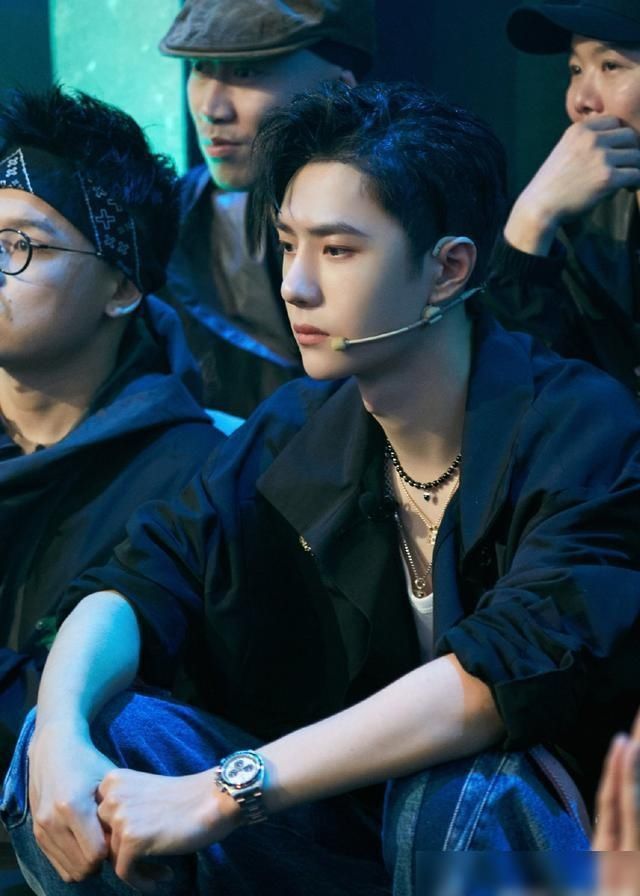  王一博|街舞导演太好笑，请王一博让其无地自容，原因竟然无力反驳