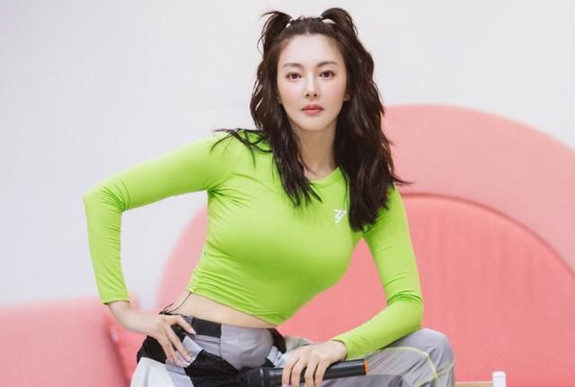  脱口秀|《乘风破浪的姐姐》没完，张雨绮就官宣新综艺？同台嘉宾还有李诞