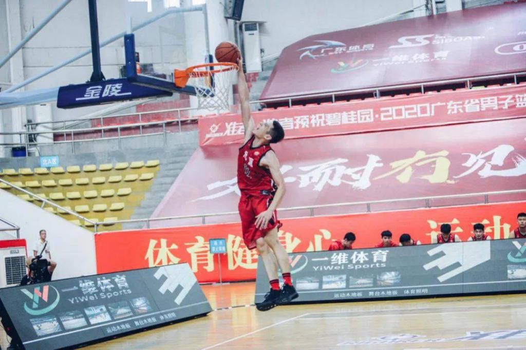  比赛|广东联赛第五日 | 龚嘉龙35+10+19，顺德胜佛山锁定八强