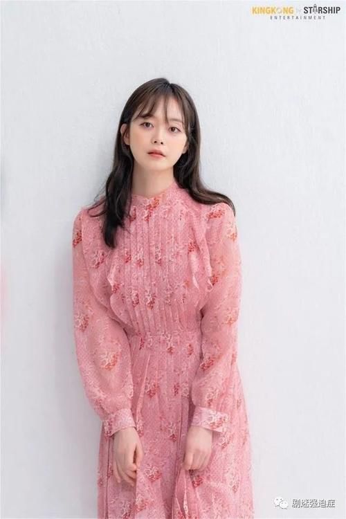  展现|全昭旻展现与《Running Man》完全相反的外貌