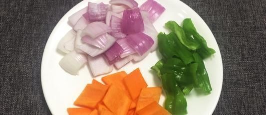 爆炒|它是补血的最佳食材，经过爆炒后咸鲜可口，味美下酒