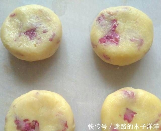 家里|家里能做的有玫瑰香味的饼干很好吃