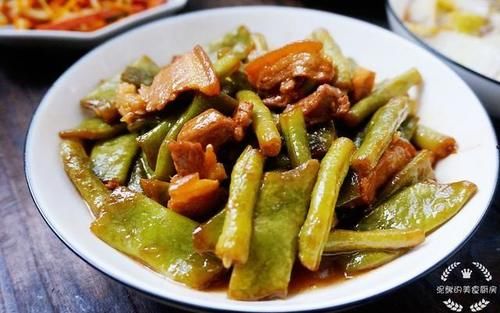 晒晒|晒晒我家的晚餐,半小时就做好,虽然素菜多,但营养足味道香