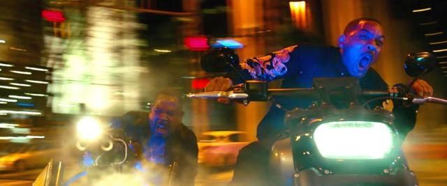  周五|《绝地战警：疾速追击》下周五上映 爆炸现场史皇上演夺命狂奔