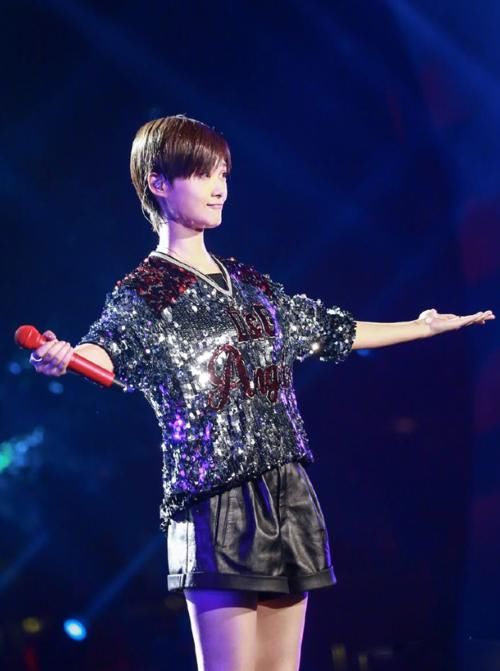  位导师|《中国好声音》导师官宣“戛然而止”，李宇春要被临时替换？