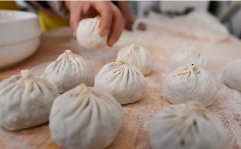 个个|记住这4个小技巧,蒸包子个个松软,还有手法图示,南方人都会了