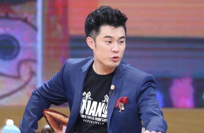  实在|《奔跑吧》老成员集体现身微博，连连发出好消息，惊喜实在突然