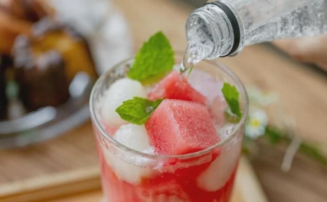  好喝|5块钱搞定新晋网红！比奶茶好喝，健康又低脂