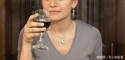 人品|喝酒看人品,酒后看性格!酒桌上的这几种人不宜深交!