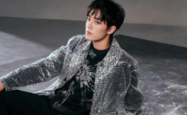  十月|肖战十月携新综艺复出! 艺人阵容惹争议, 肖战只配用等来省略?