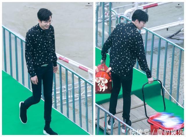  录制|《中餐厅》上班路透刘宇宁杨超越，还有帅气有加的凯经理回来了