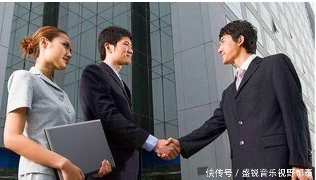 记住|俗语说:“喂狗别喂饱”,它的下半句才是精华、老实人要记住了