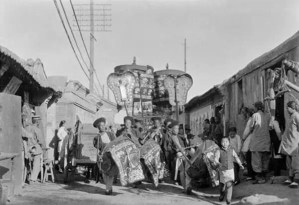 民国时期|民国时期的中国是什么样的美国人拍了一组黑白照片