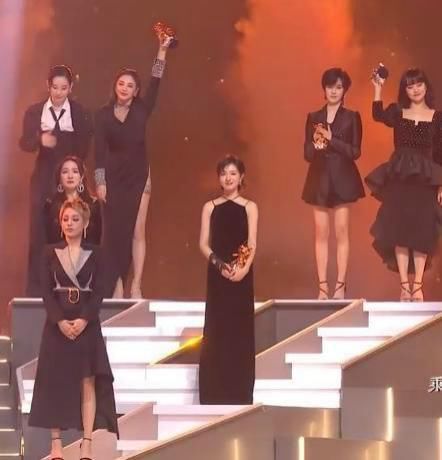  成团|《姐姐》出道名单宁静稳居C位却不想成团，王霏霏张含韵成意难平