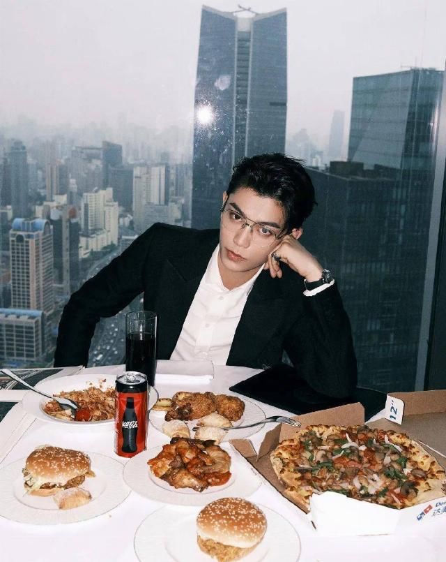  综艺|榜妹热线 | 王一博个人工作室、宋茜金鹰女神、丁禹兮代言、杨超越综艺、何洛洛跑男