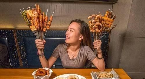 烧烤|吃烧烤“最不划算”的4种食材，点2种以上，老板人傻钱多