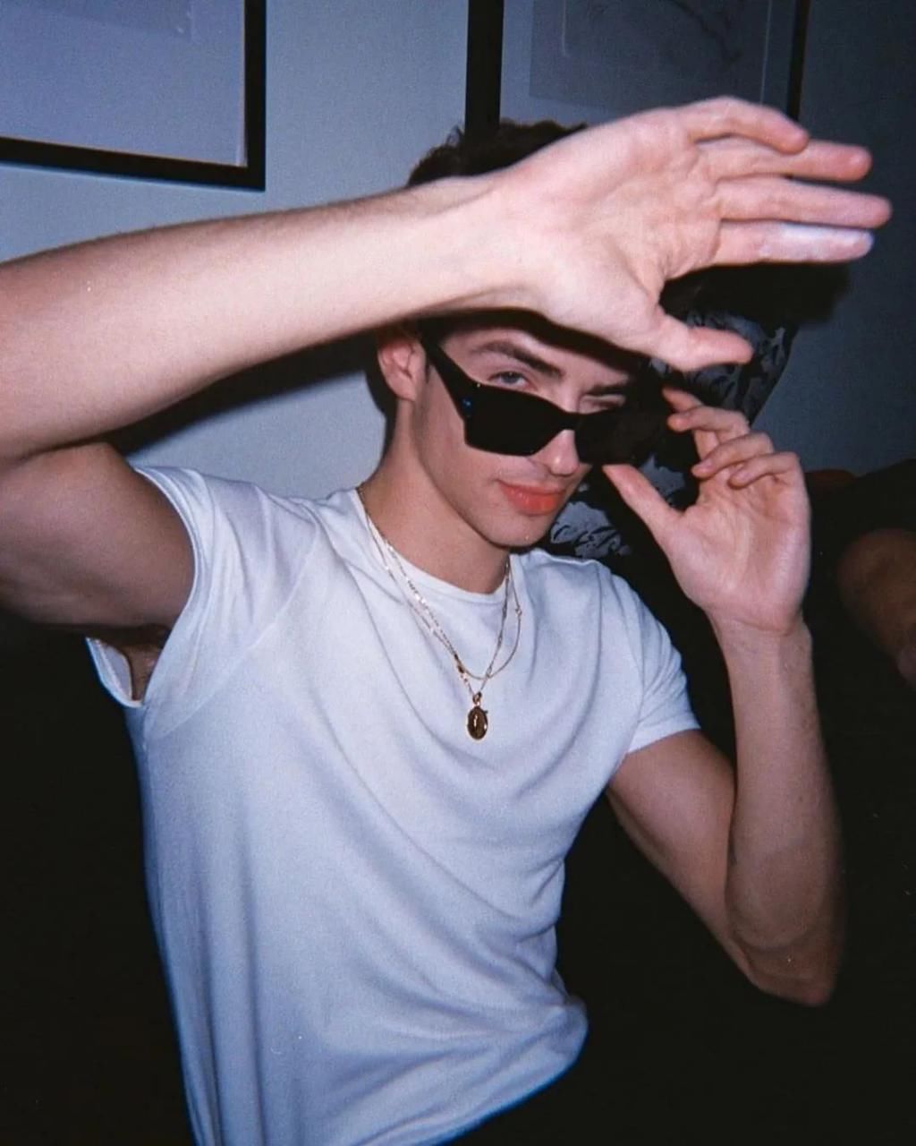  空降|Manu Rios 空降成《名校风暴》新男主！