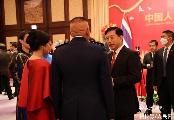 中国驻泰国使馆举办庆祝建军96周年招待会