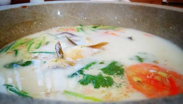 烹饪|石锅鱼怎么做?大厨带你做出好吃又美味的石锅鱼