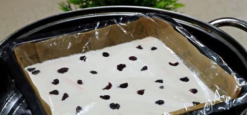  面粉|红薯和面粉别只会炸丸子吃，教你做红薯千层糕，好吃又好看