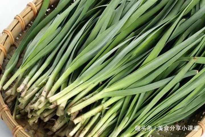  简单|三伏天，多给家人吃此面食，做法简单，皮薄馅多，比饺子还好吃