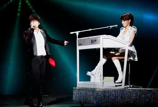  组合|曾在星光大道夺冠，实力不输凤凰传奇，如今却不如凤凰传奇