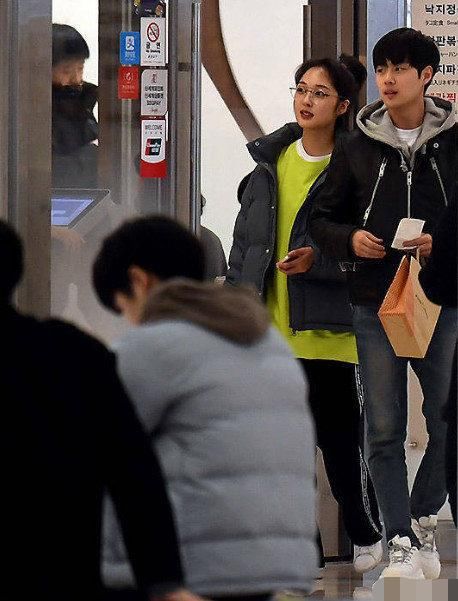 影视作品|又一对高颜值艺人官宣分手，两人因戏结缘，因工作繁忙而缘尽