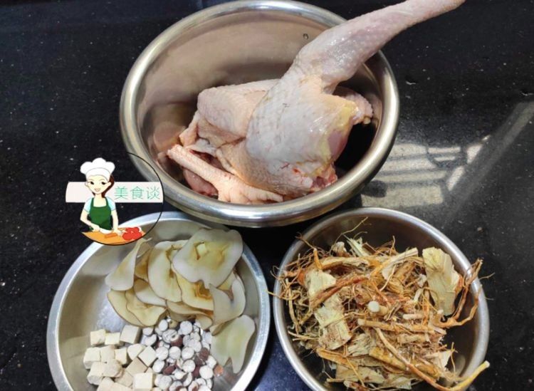 味道鲜美|入秋后要多喝汤,分享一道秋季滋补靓汤,鲜甜又营养,做法还简单