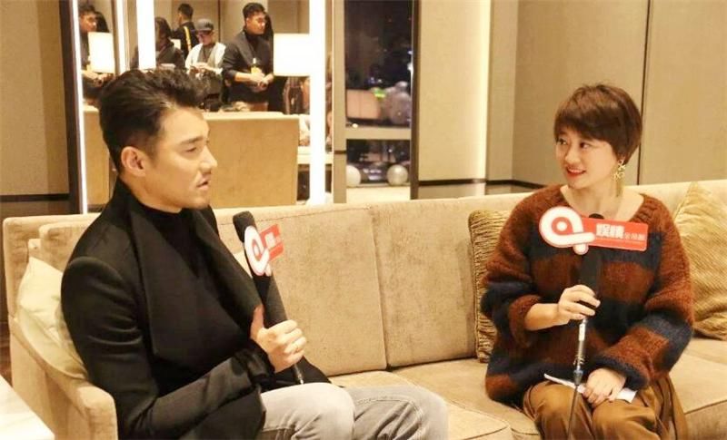 吃香喝辣|亲兄弟的“两面”人生：哥哥走向歧途，弟弟在娱乐圈吃香喝辣