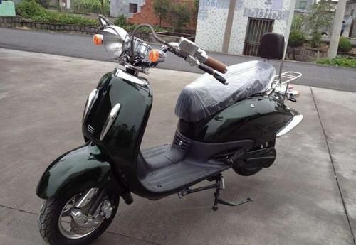  小偷|电动车主不拔钥匙引人作案，GPS定位敲诈勒索，小偷：我选择自首