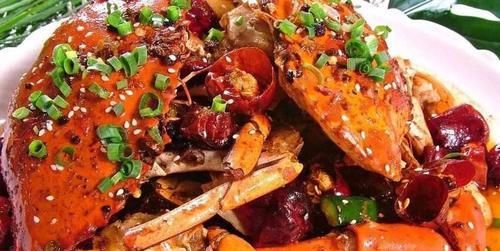  肉质|此菜香、辣、鲜、脆，味道鲜美，肉质细嫩膏似凝脂，全家都围着啃