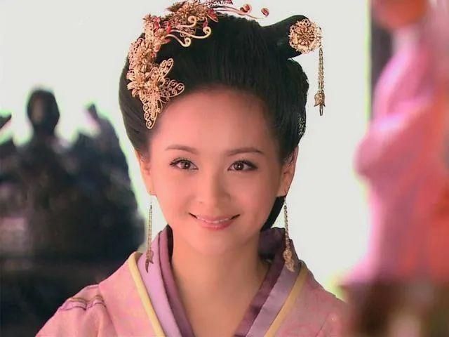  必修课|栗姬：认清自己，是女人一生的必修课