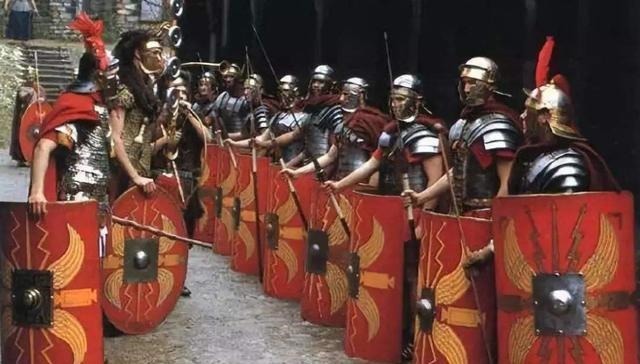 比起|比起蒙古铁骑,这个劫掠过罗马帝国的民族,才是欧洲人内心的恐惧