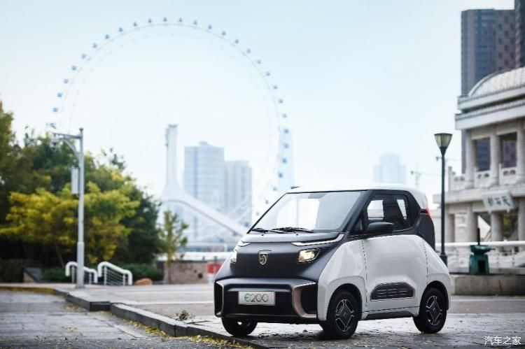  新增|4.98万元起 宝骏E100/E200新增车型上市