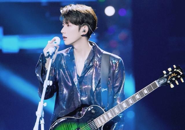  王源|海报暗喻内娱天花板？这只是李飞的野心，但TFBOYS也担得起！