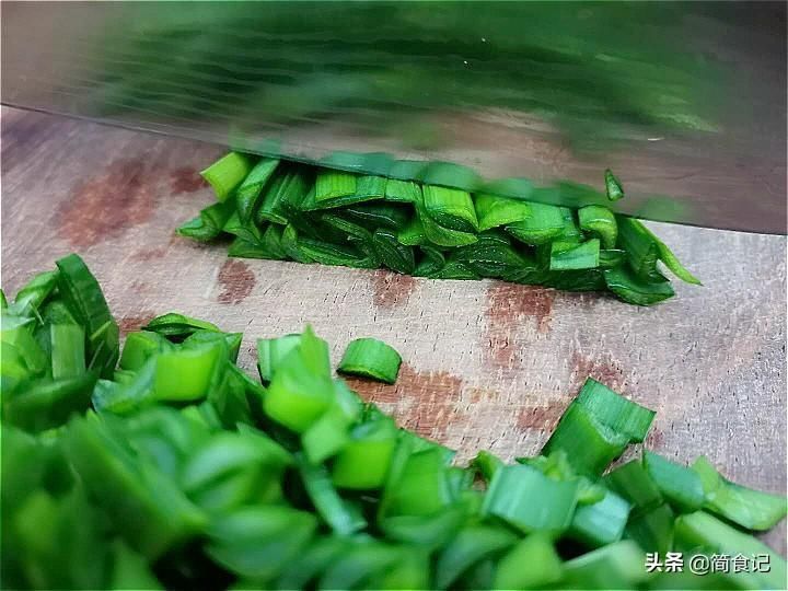 出水|调饺子馅，用生油还是熟油？原来一直做错，难怪饺子不香，腥味重