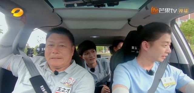  撞车|《新手驾到》两期就拉胯，撞车甩锅学员，教练形同虚设！