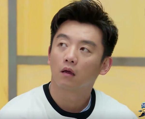 郑恺|跑男团玩游戏太狠,郑恺都hold不住,几次黑脸险发飙