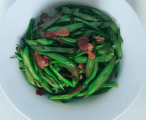 排骨汤|缺钙别喝排骨汤了，就吃它，2块钱一斤，补钙质，脑瓜越来越聪明