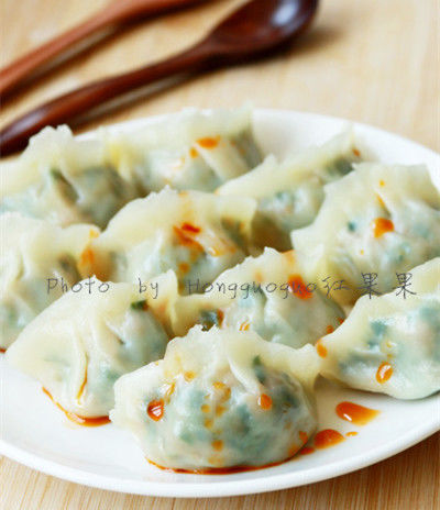  蒸饺|韭菜胡萝卜烫面蒸饺