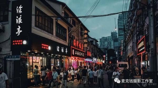  理光|从＂新天地＂到＂新世界＂ 理光 GR3 的街头日记