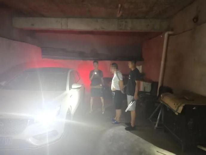 公安|助2000多辆大货车偷逃高速过路费,非法获利200多万!贵安公安打掉一犯罪团伙