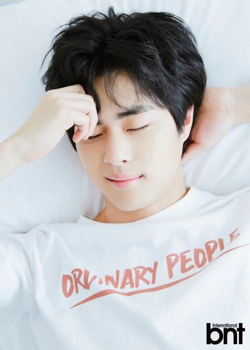 影视作品|又一对高颜值艺人官宣分手，两人因戏结缘，因工作繁忙而缘尽