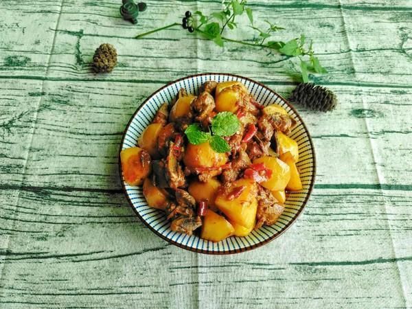  调料|炖肉“忌讳”这种调料，加了是在毁肉，很多家庭都不懂