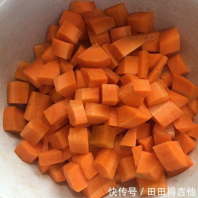 宫爆鸡丁|宫爆鸡丁,口感鲜香,营养丰富