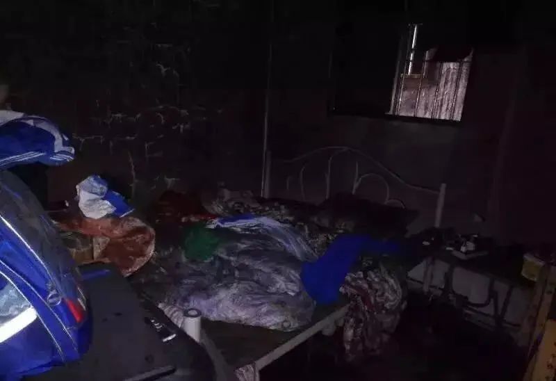  排插|关于排插的这些“致命”操作，你中招了几个？