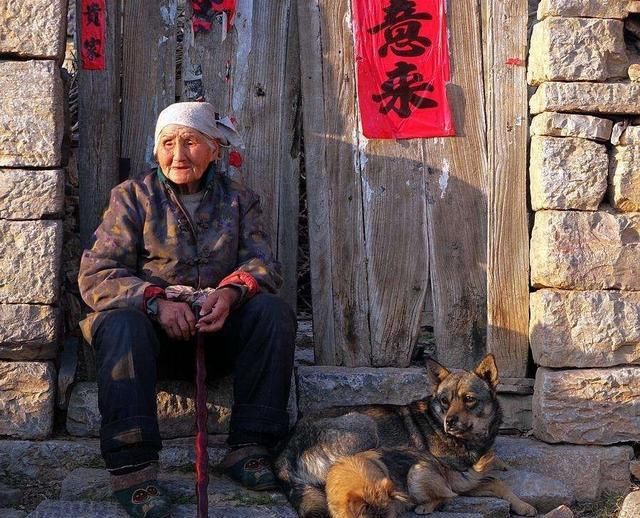 赡养|如今农村老人“轮流赡养”，这种孝顺方式真的好么？老人心里咋想